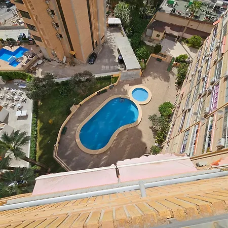 Karola 9 If * Benidorm