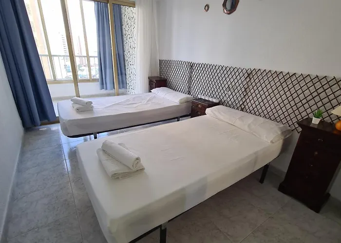 Karola 9 If Benidorm